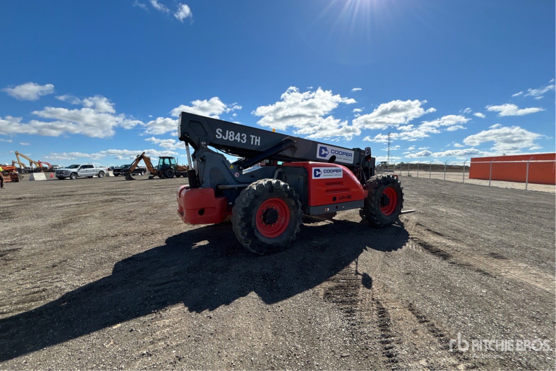 General Appearance with Picture, Right Rear Corner