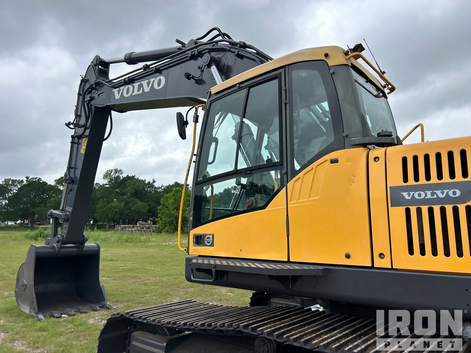 Photo of a 2014 Volvo EC340D