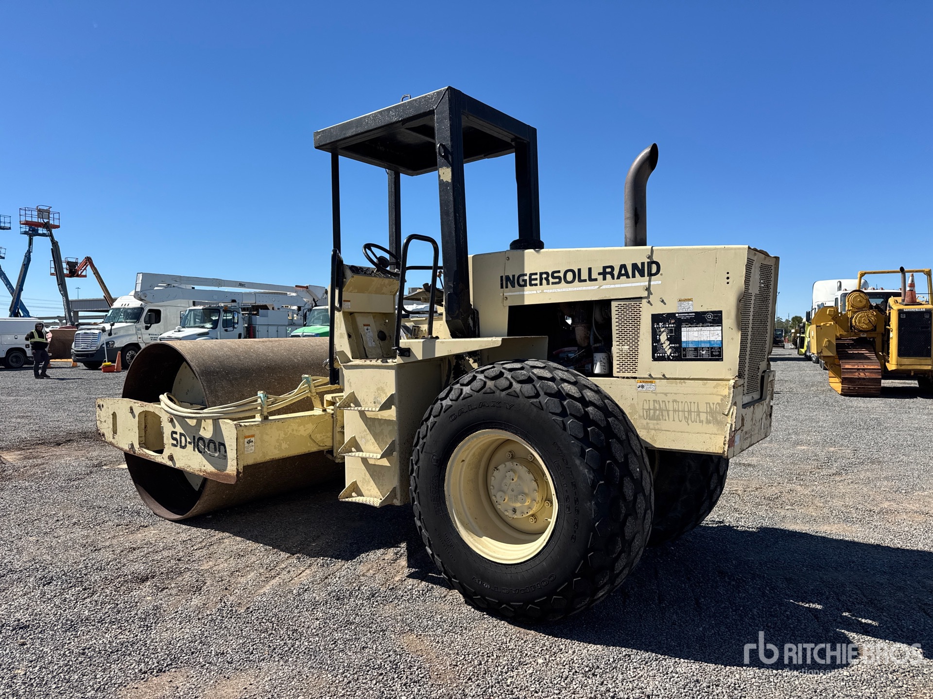 General Appearance with Imagen: esquina trasera izquierda