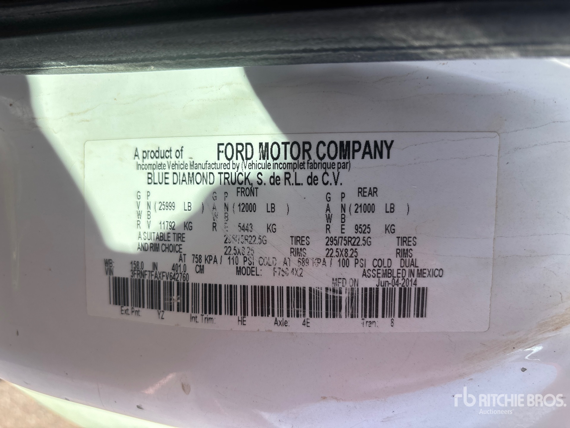 General Appearance with Serial Number / VIN
