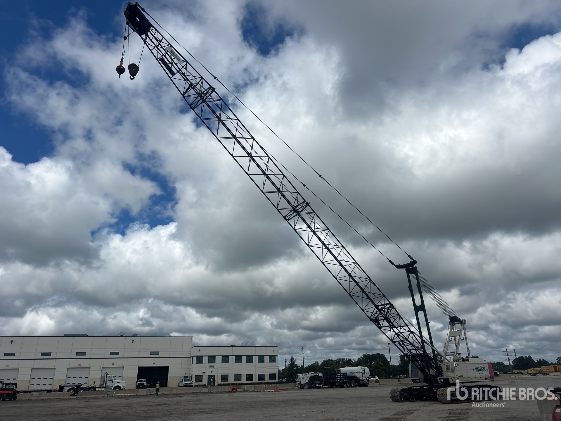 General Appearance with Featured Photo