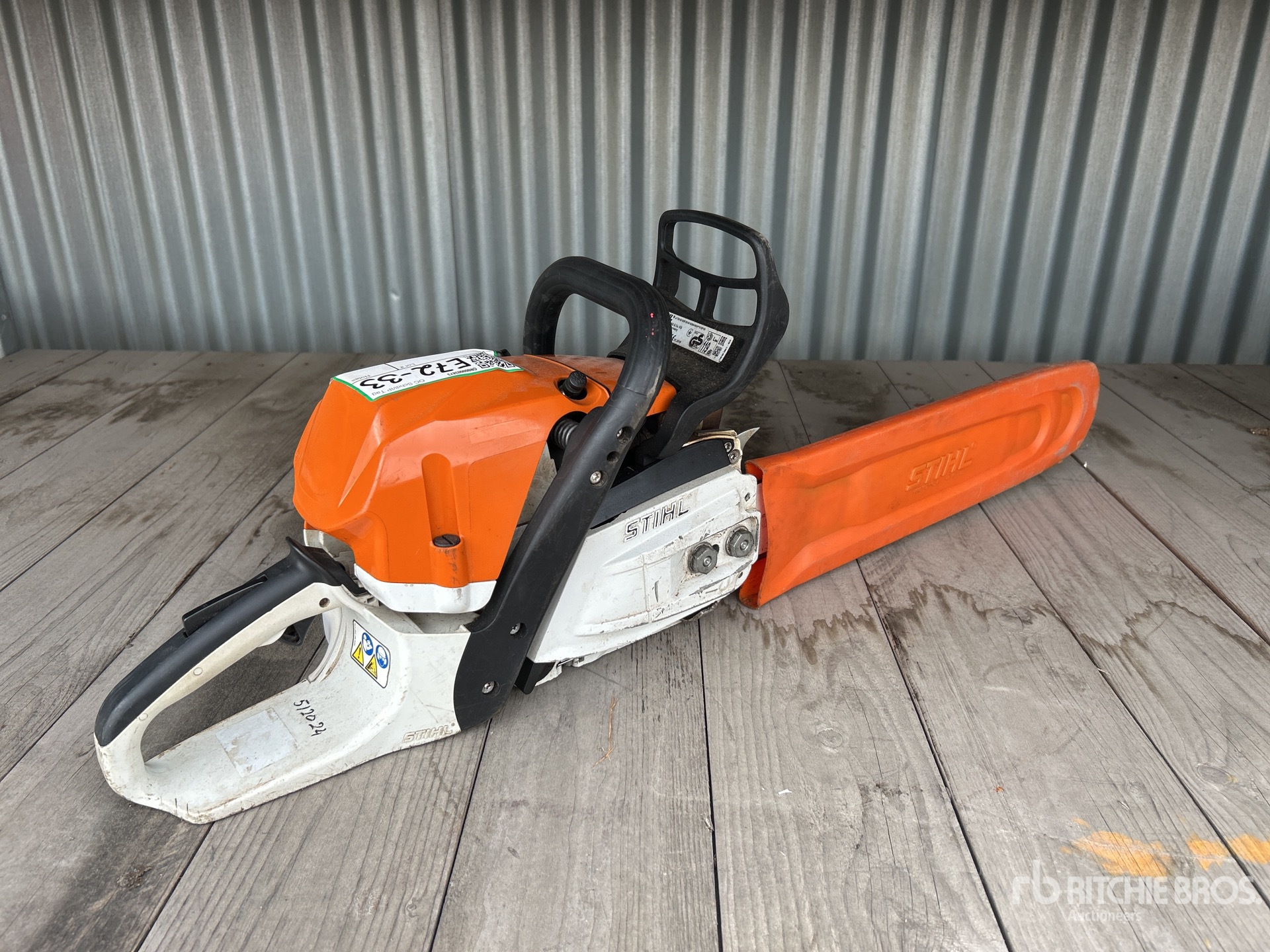 General Appearance with Picture, Right Rear Corner