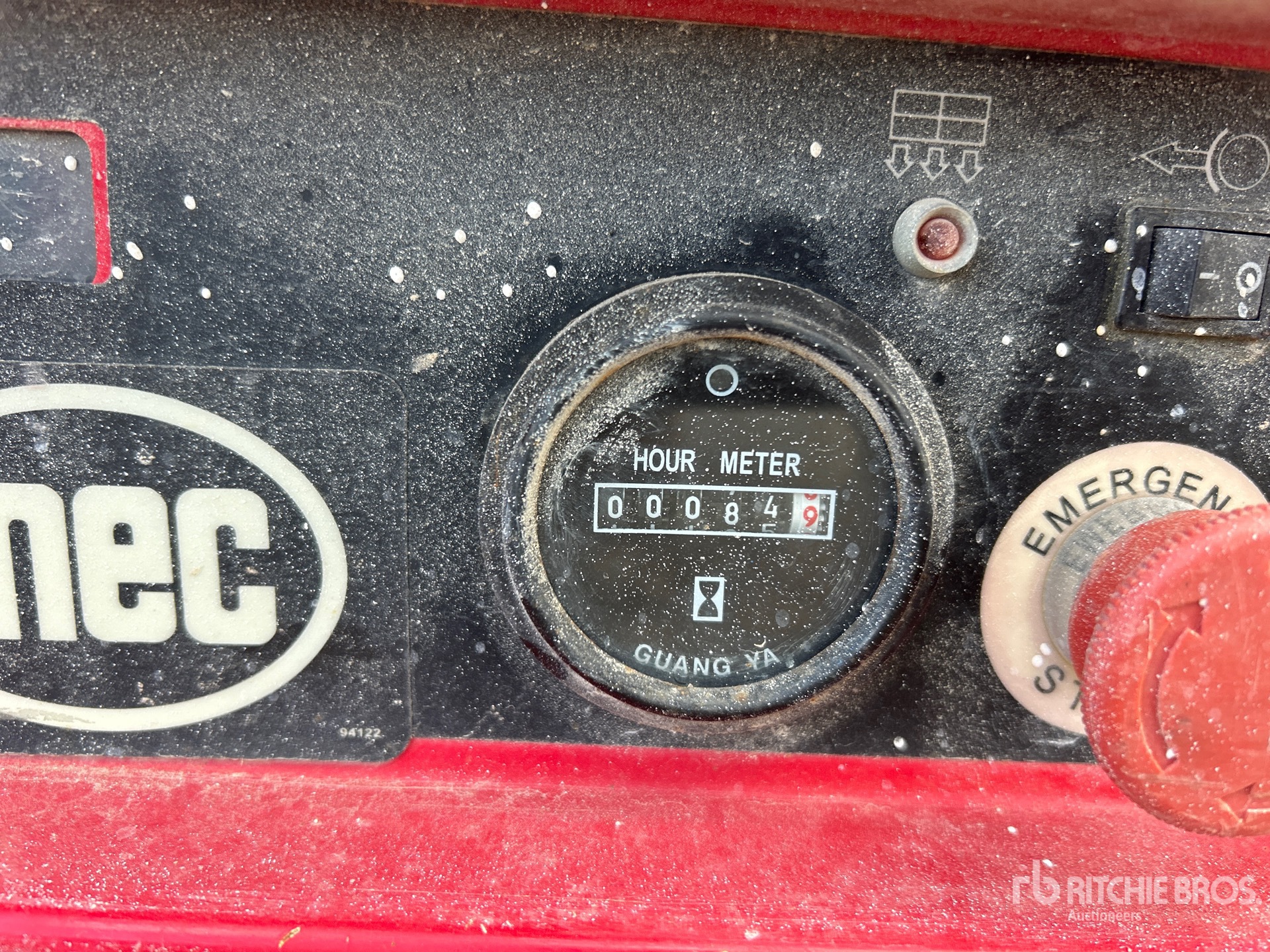 General Appearance with Hour Meter / Odometer