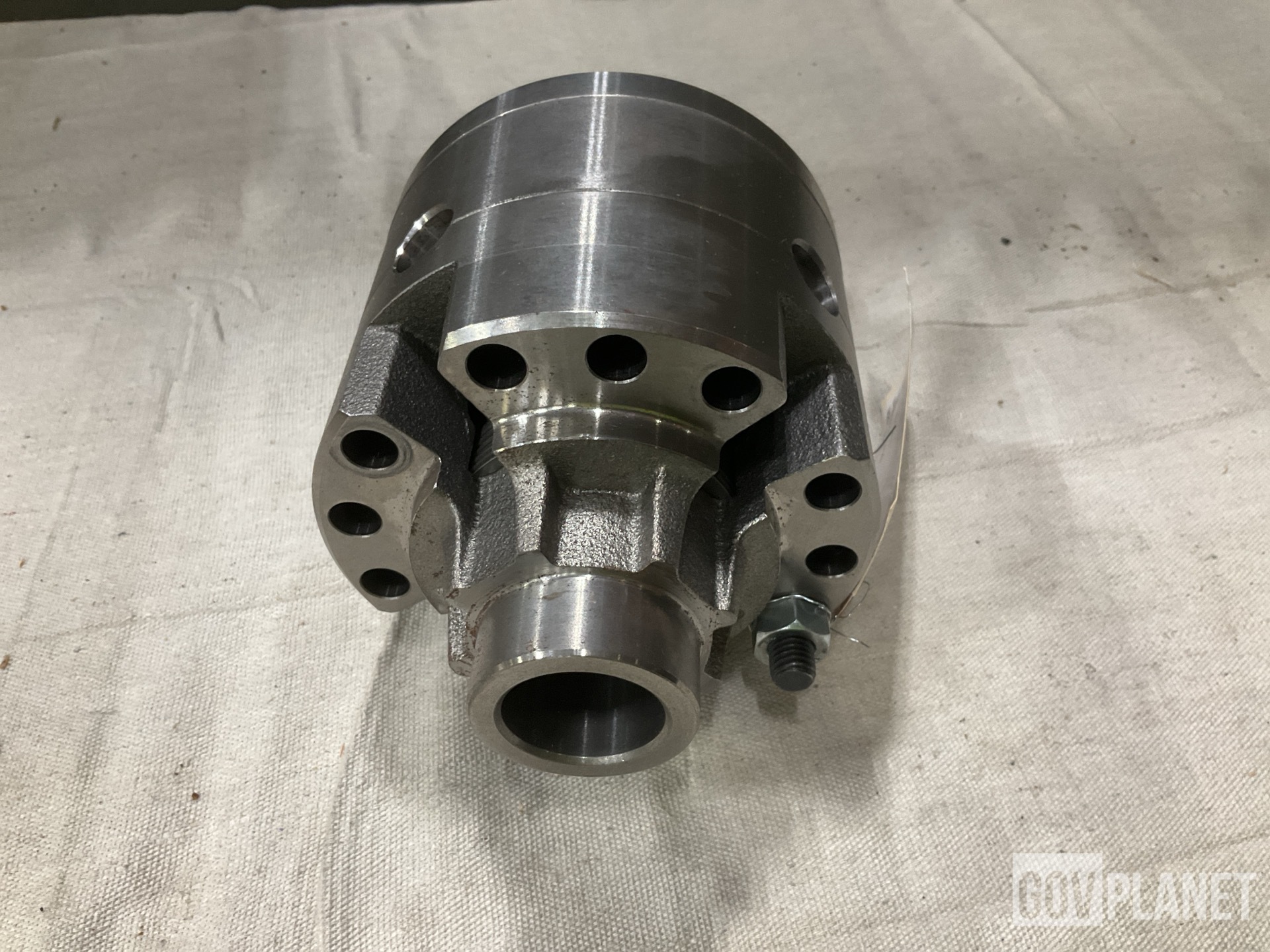 General Appearance with Foto, angolo anteriore sinistro