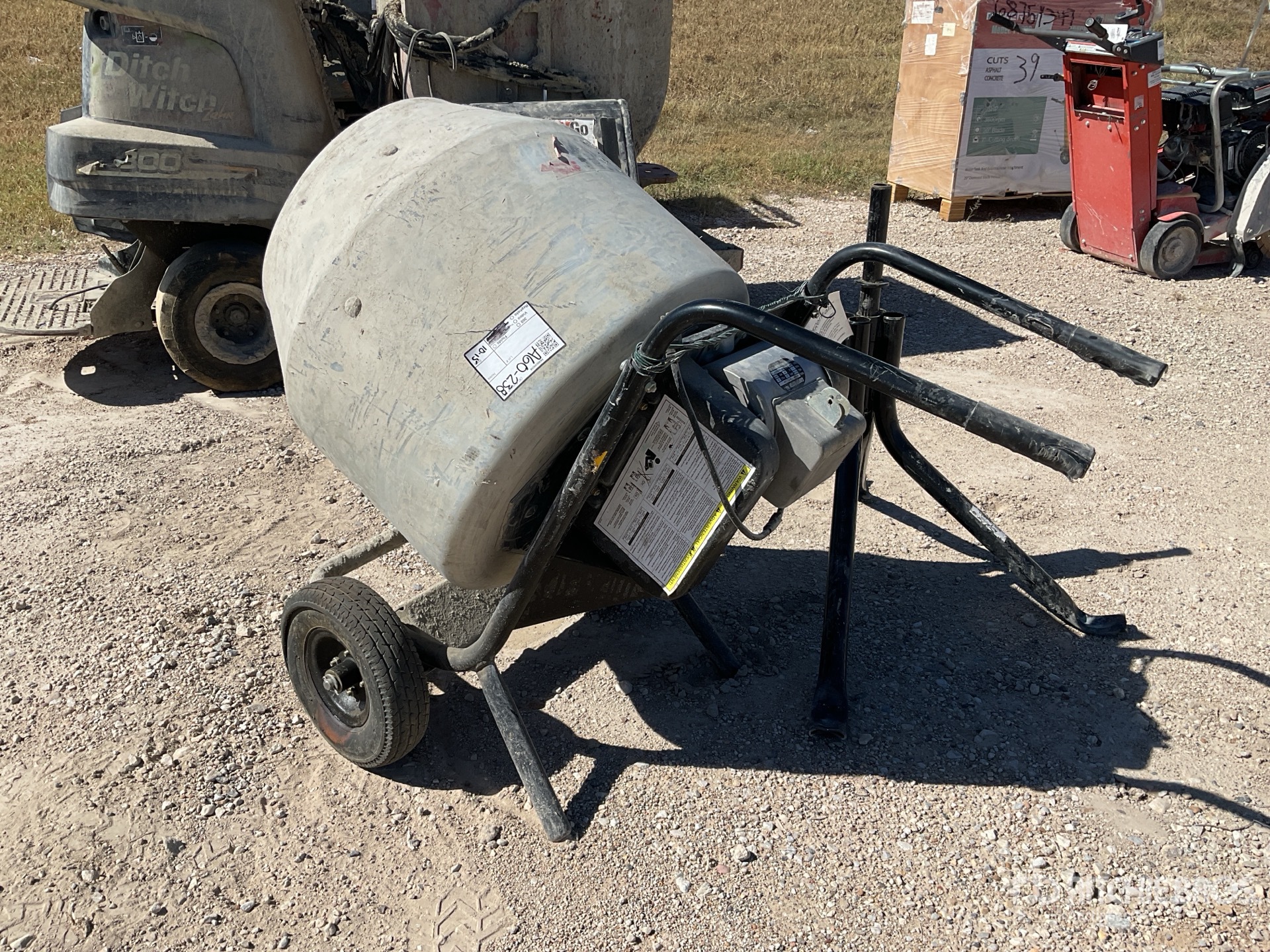 General Appearance with Picture, Left Rear Corner