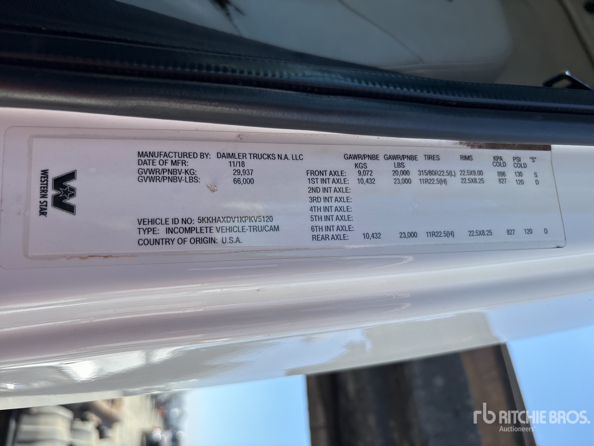 General Appearance with Serial Number / VIN
