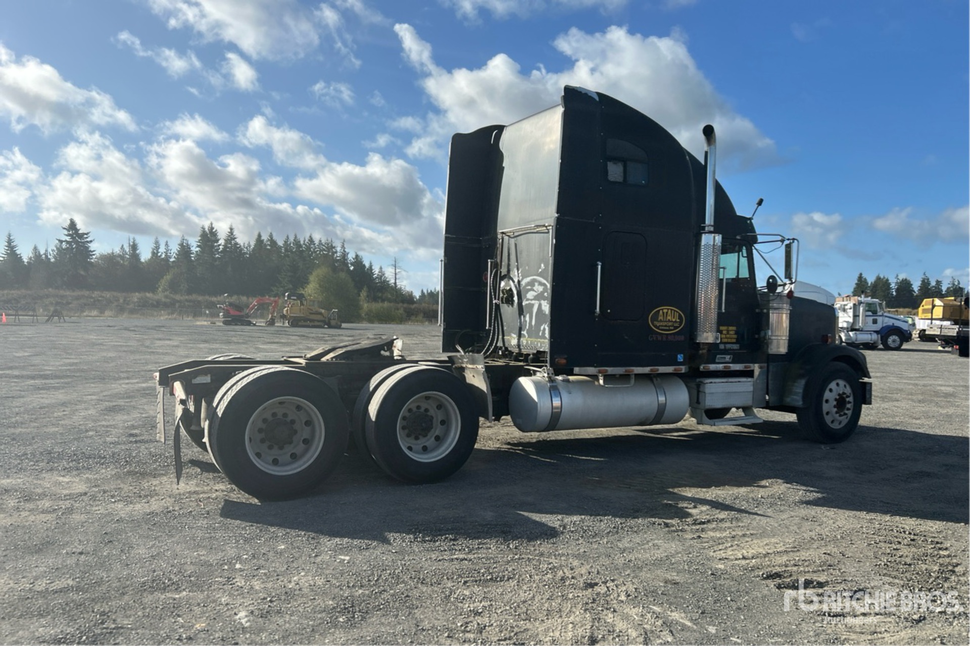 General Appearance with Picture, Right Rear Corner