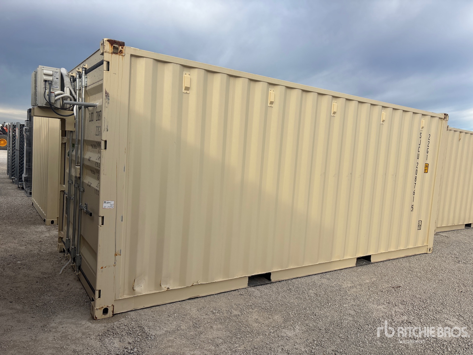 General Appearance with Picture, Left Front Corner