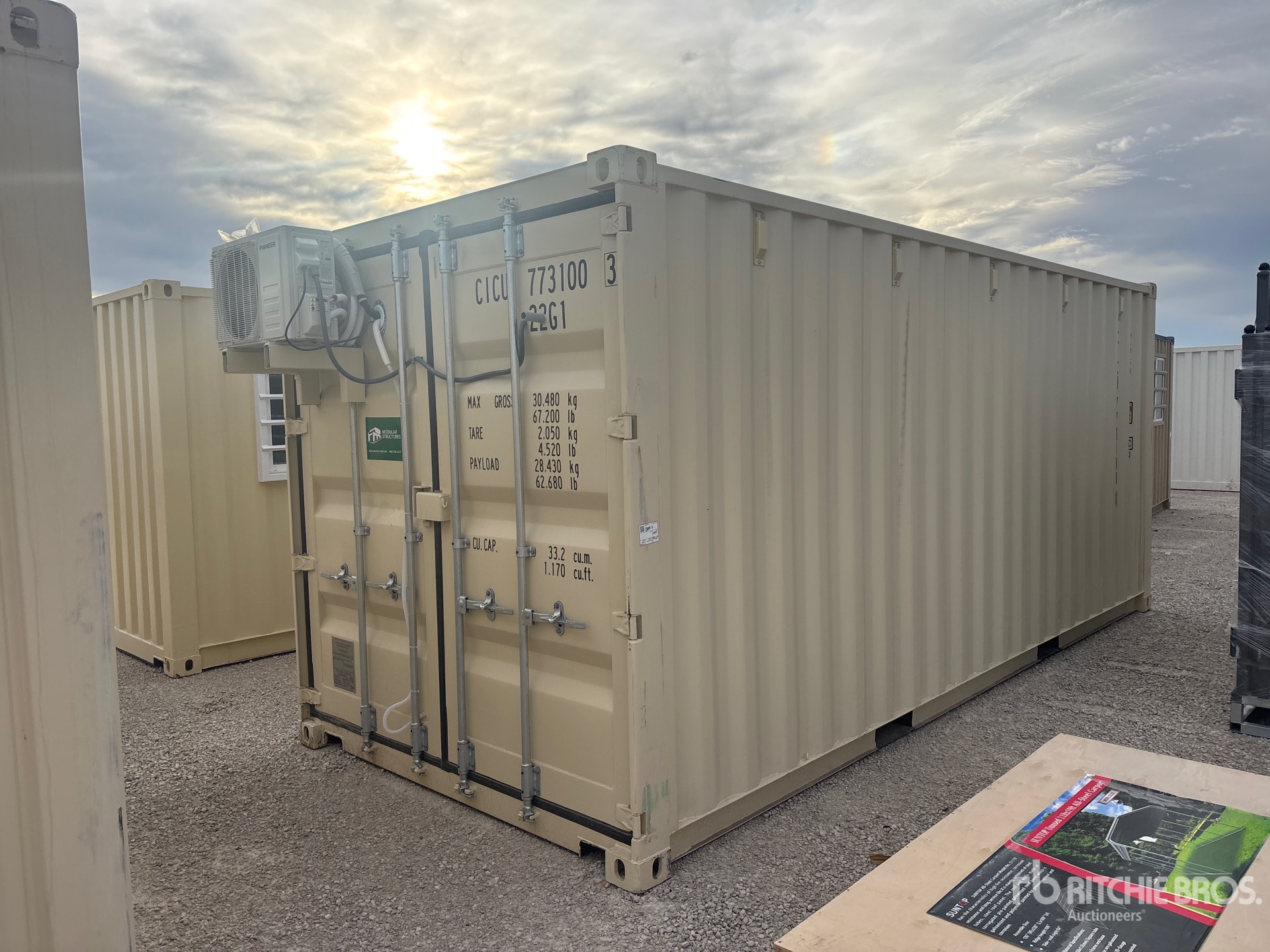 General Appearance with Picture, Left Front Corner