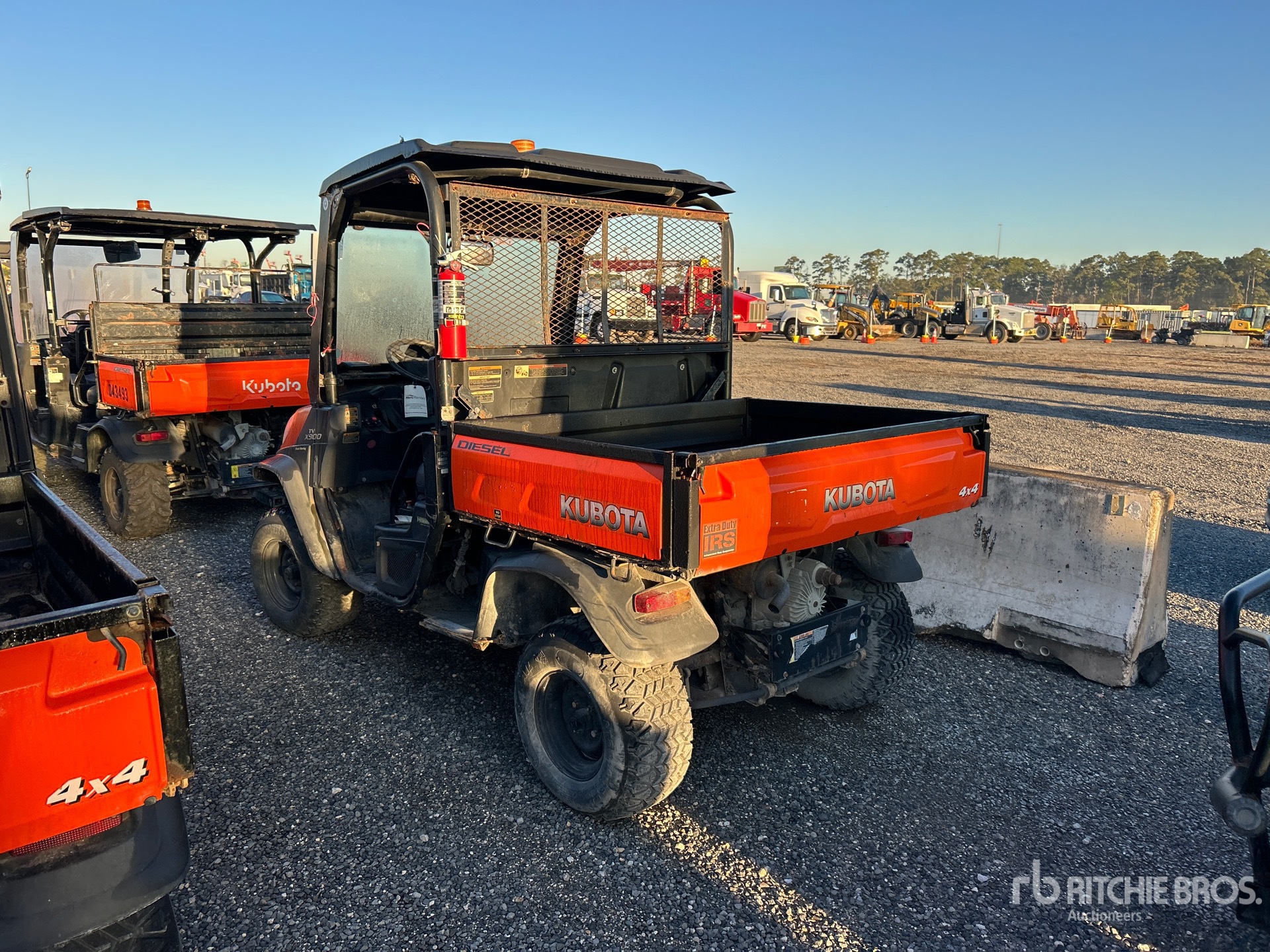 General Appearance with Imagen: esquina trasera izquierda