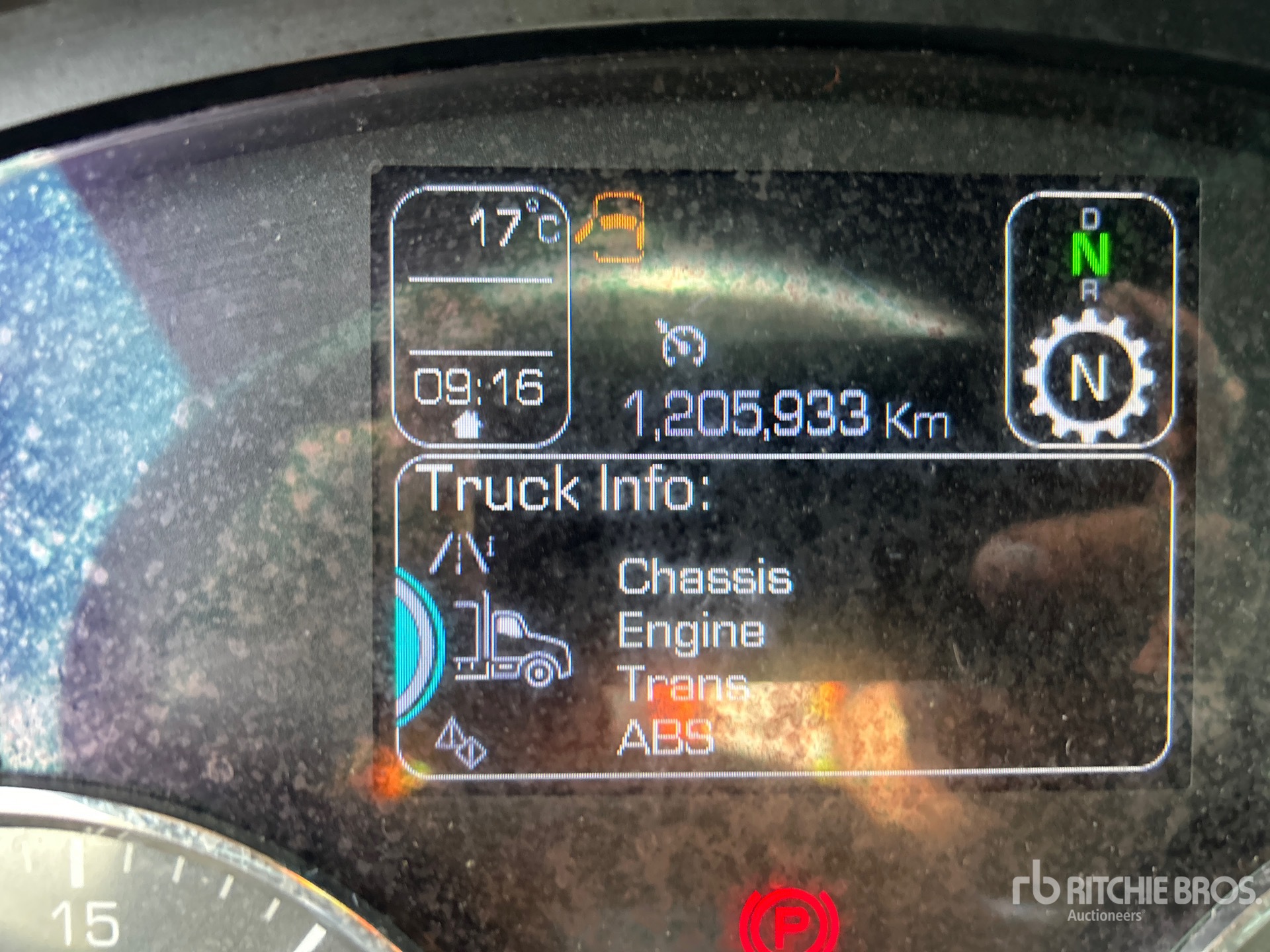General Appearance with Hour Meter / Odometer