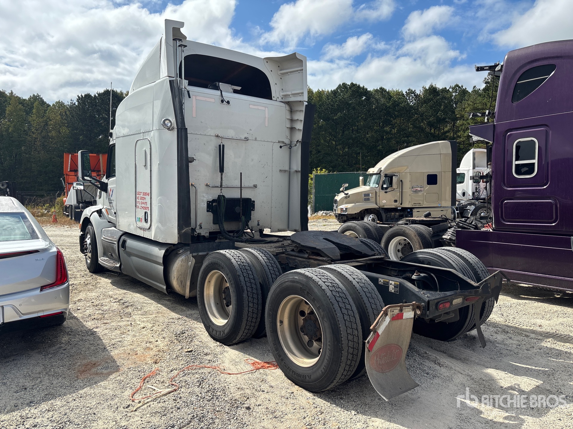 General Appearance with Imagen: esquina trasera izquierda