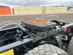 4 Underbody - Truck with 