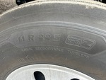 4 Underbody - Truck with 