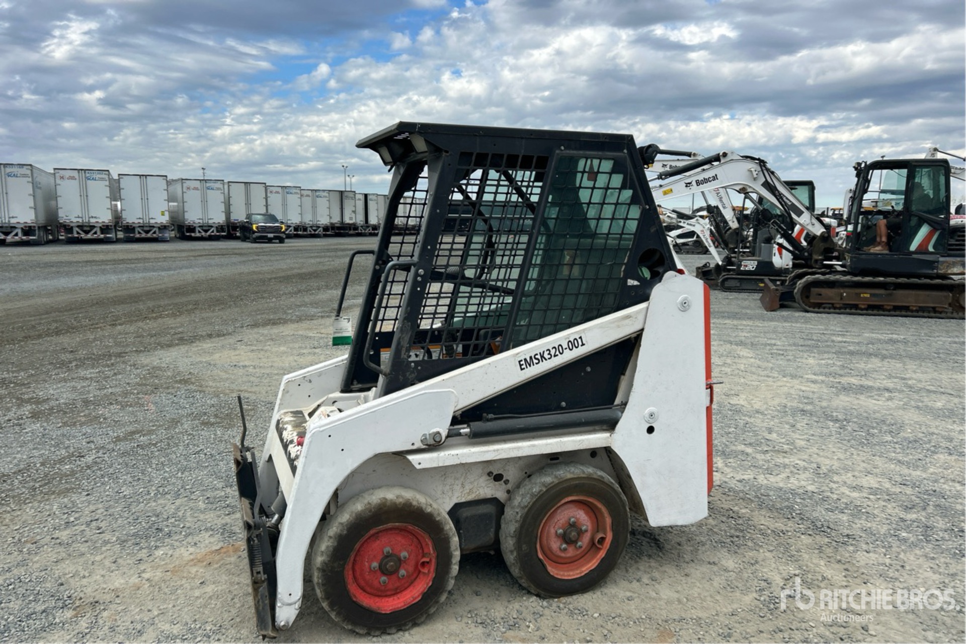 General Appearance with Picture, Left Front Corner