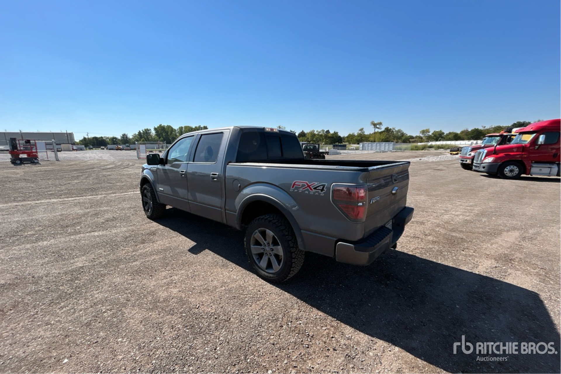 General Appearance with Picture, Left Rear Corner