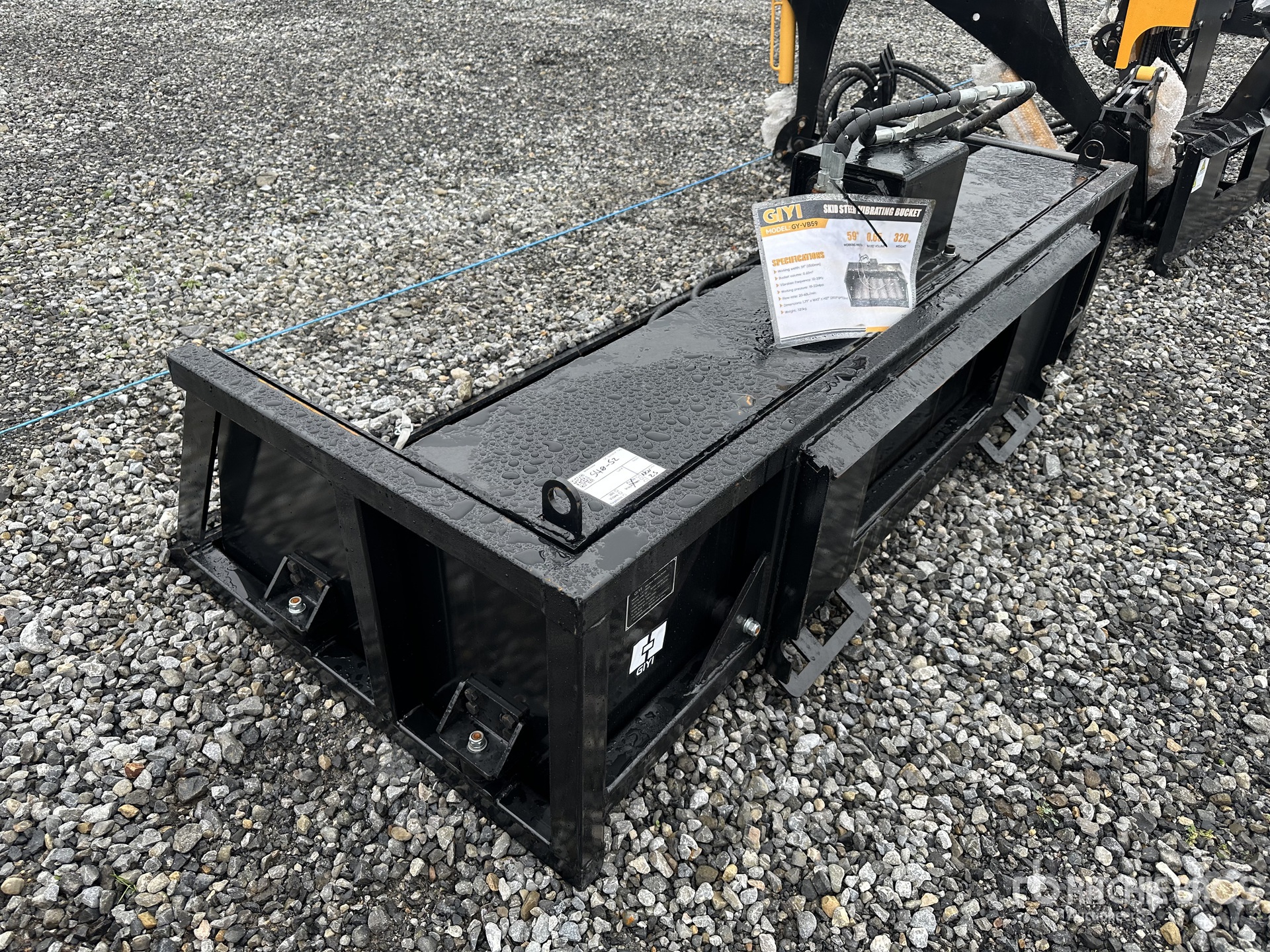 General Appearance with Bild, Ecke hinten links