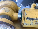 Hydraulics with Outrigger Cylinders