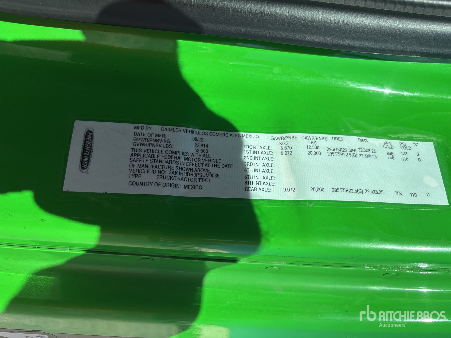 General Appearance with Numer seryjny/numer identyfikacyjny pojazdu