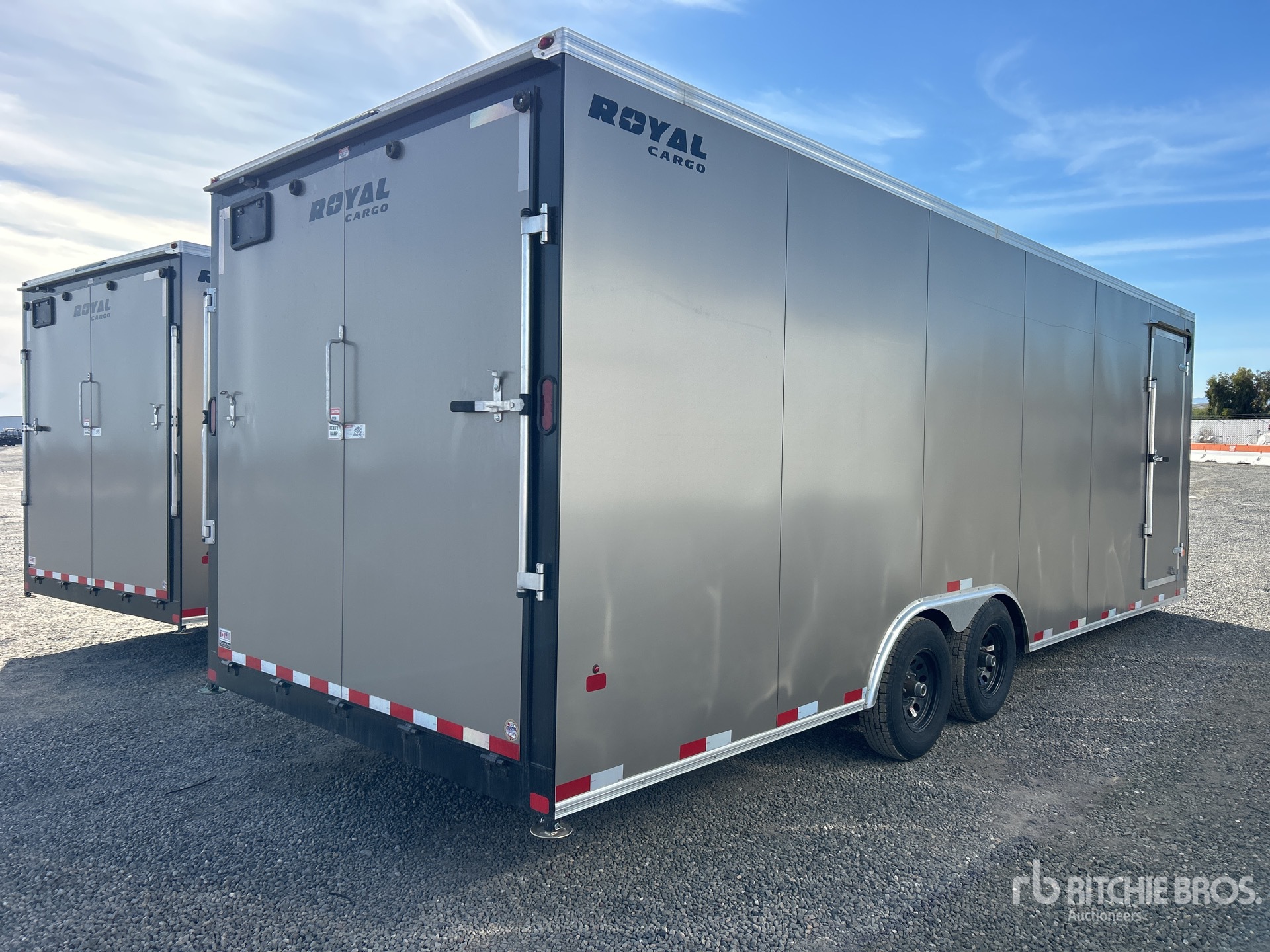 General Appearance with Bild, Ecke hinten rechts