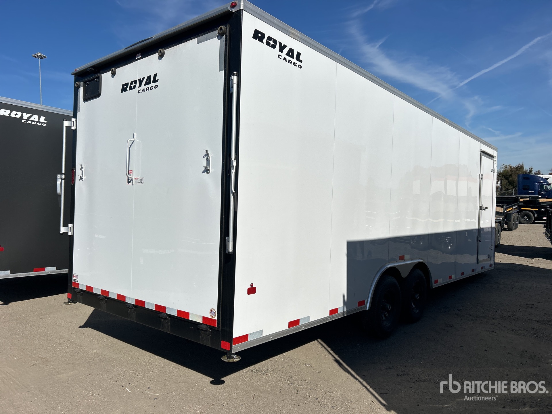 General Appearance with Bild, Ecke hinten rechts