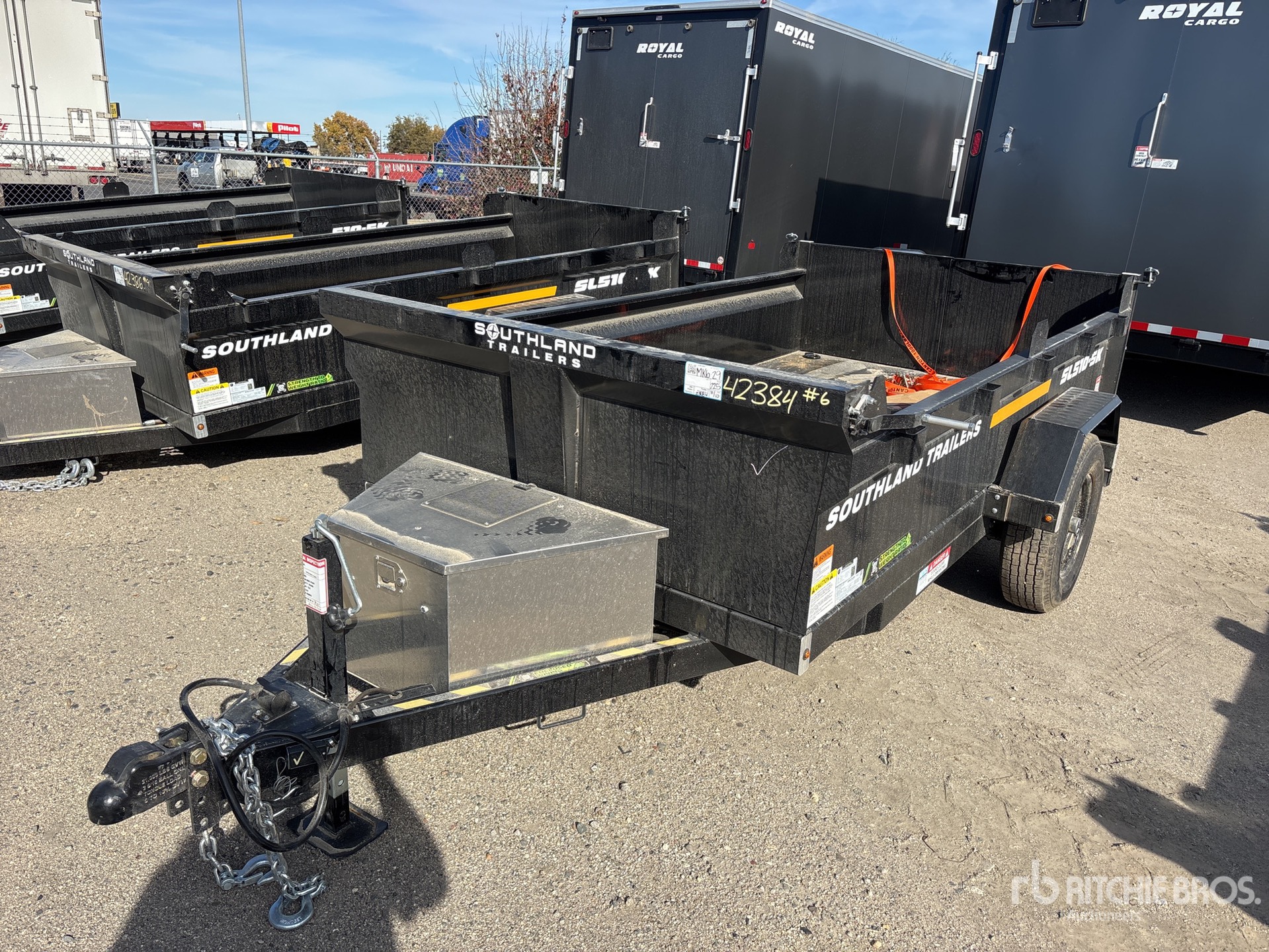 General Appearance with Featured Photo