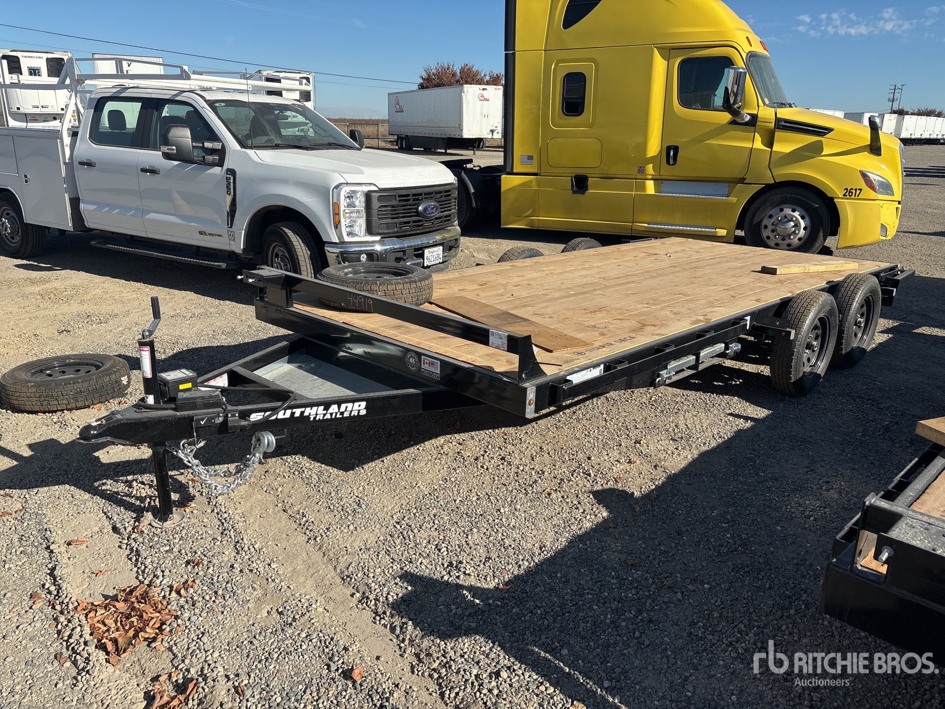 Aspect général with Image, coin avant gauche