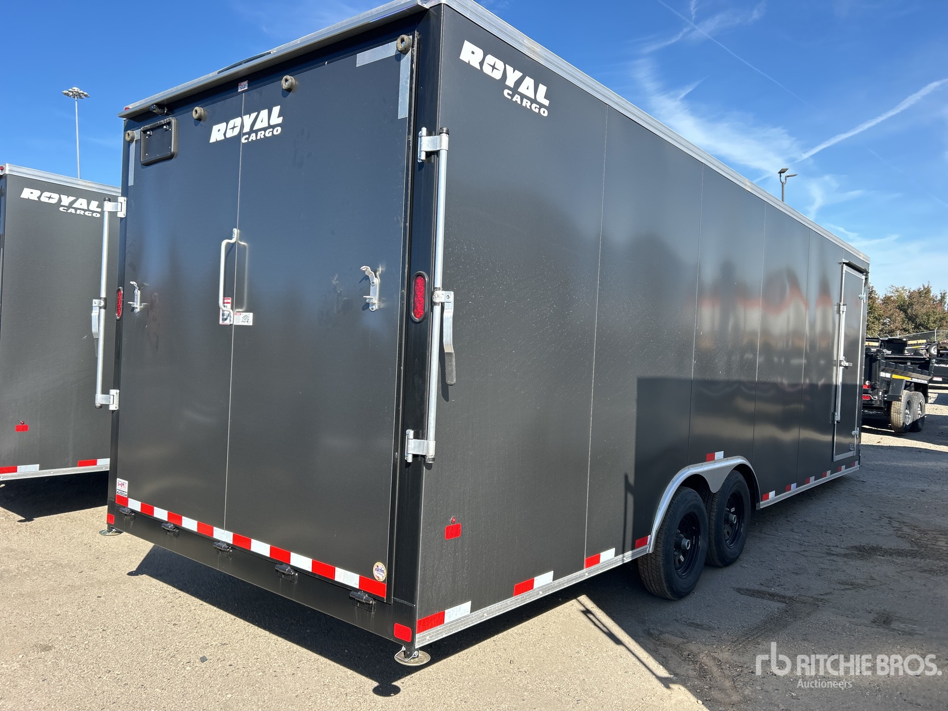 General Appearance with Bild, Ecke hinten rechts