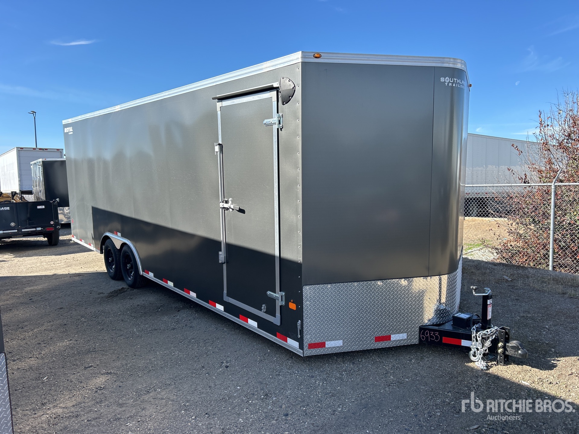 General Appearance with Bild, Ecke vorne rechts