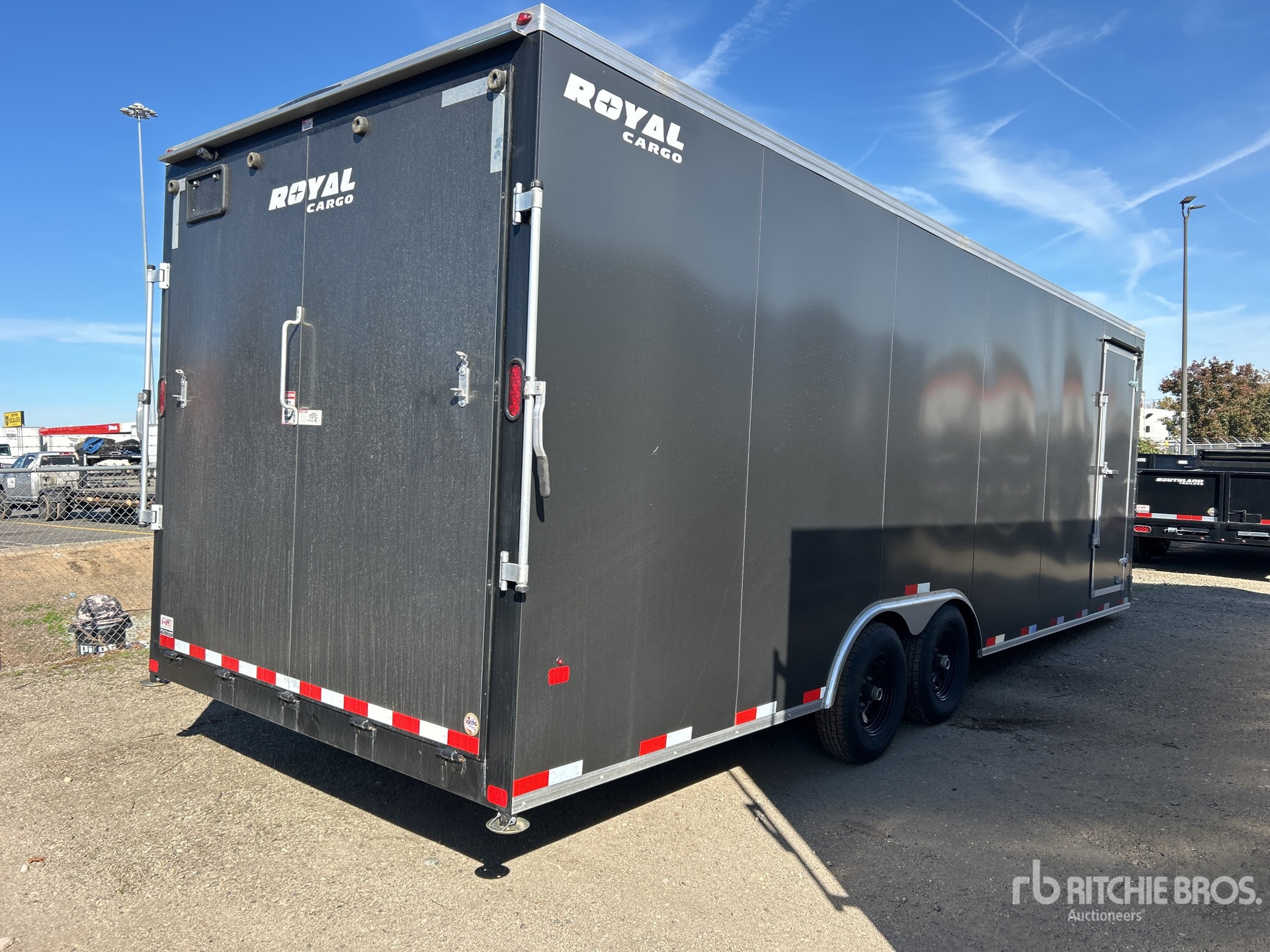 General Appearance with Bild, Ecke hinten rechts