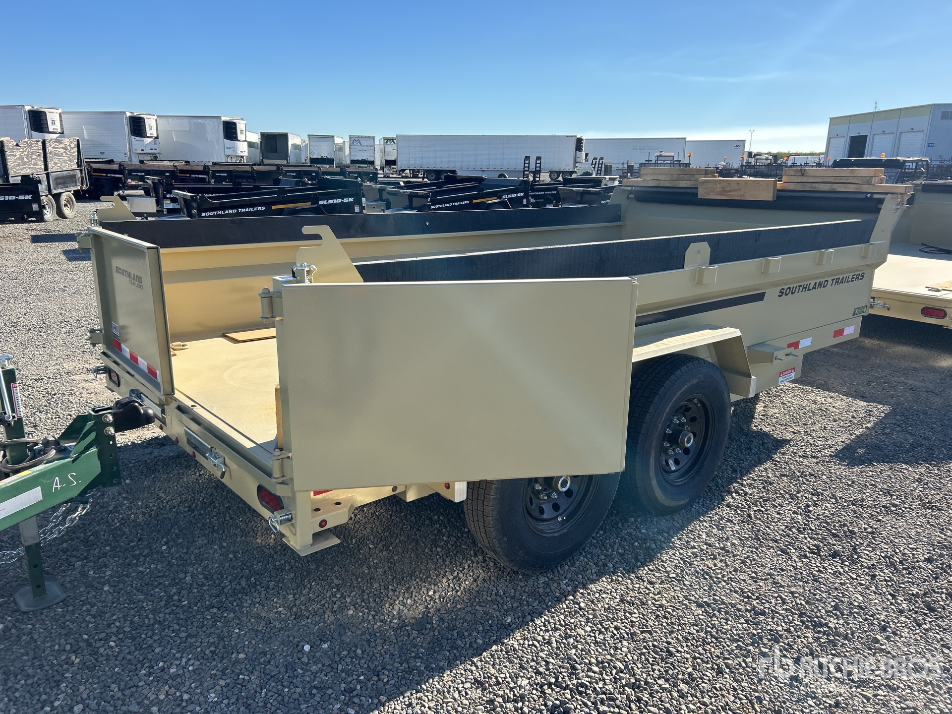 General Appearance with Imagen: esquina trasera derecha