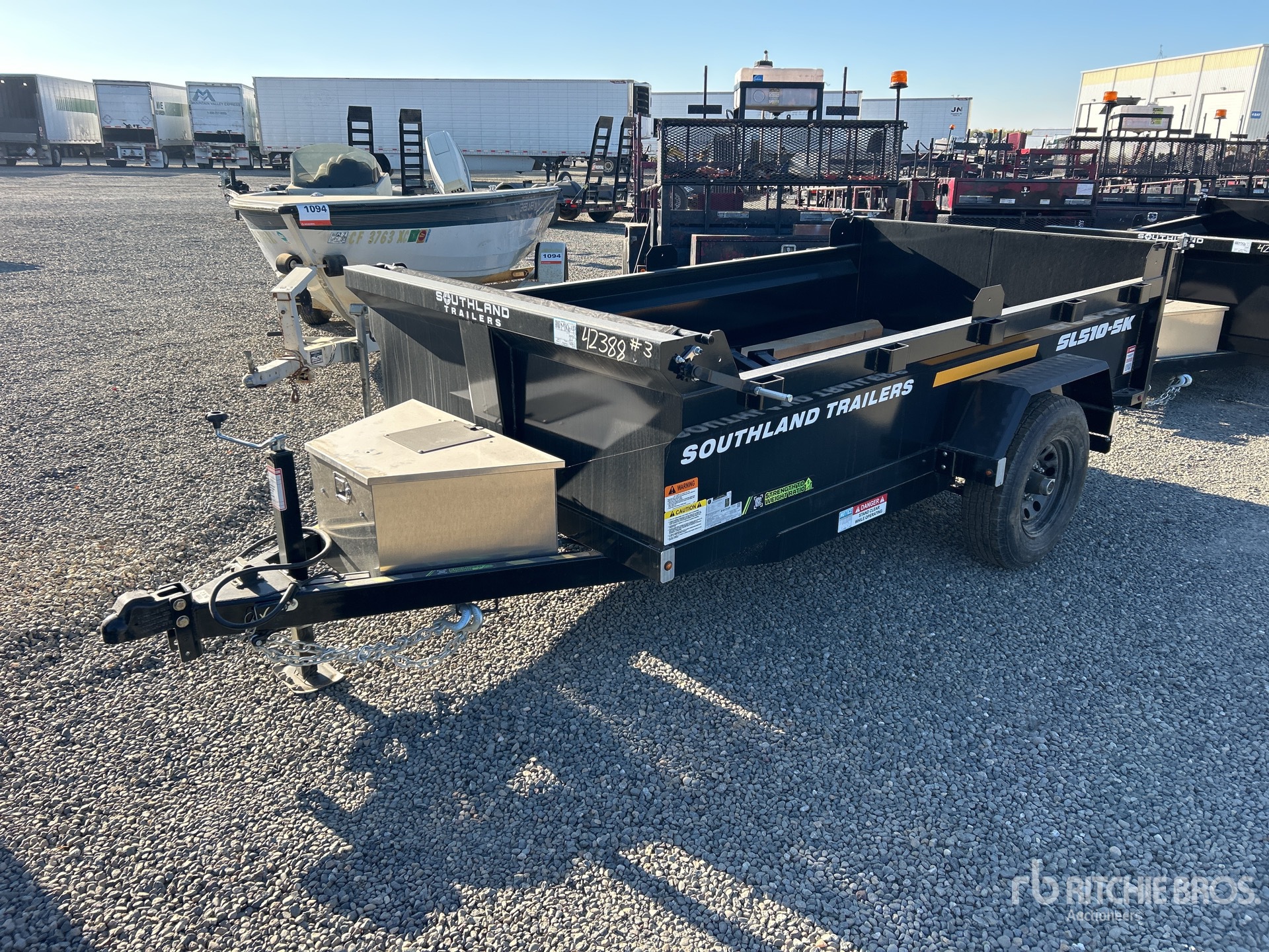 General Appearance with Picture, Left Front Corner