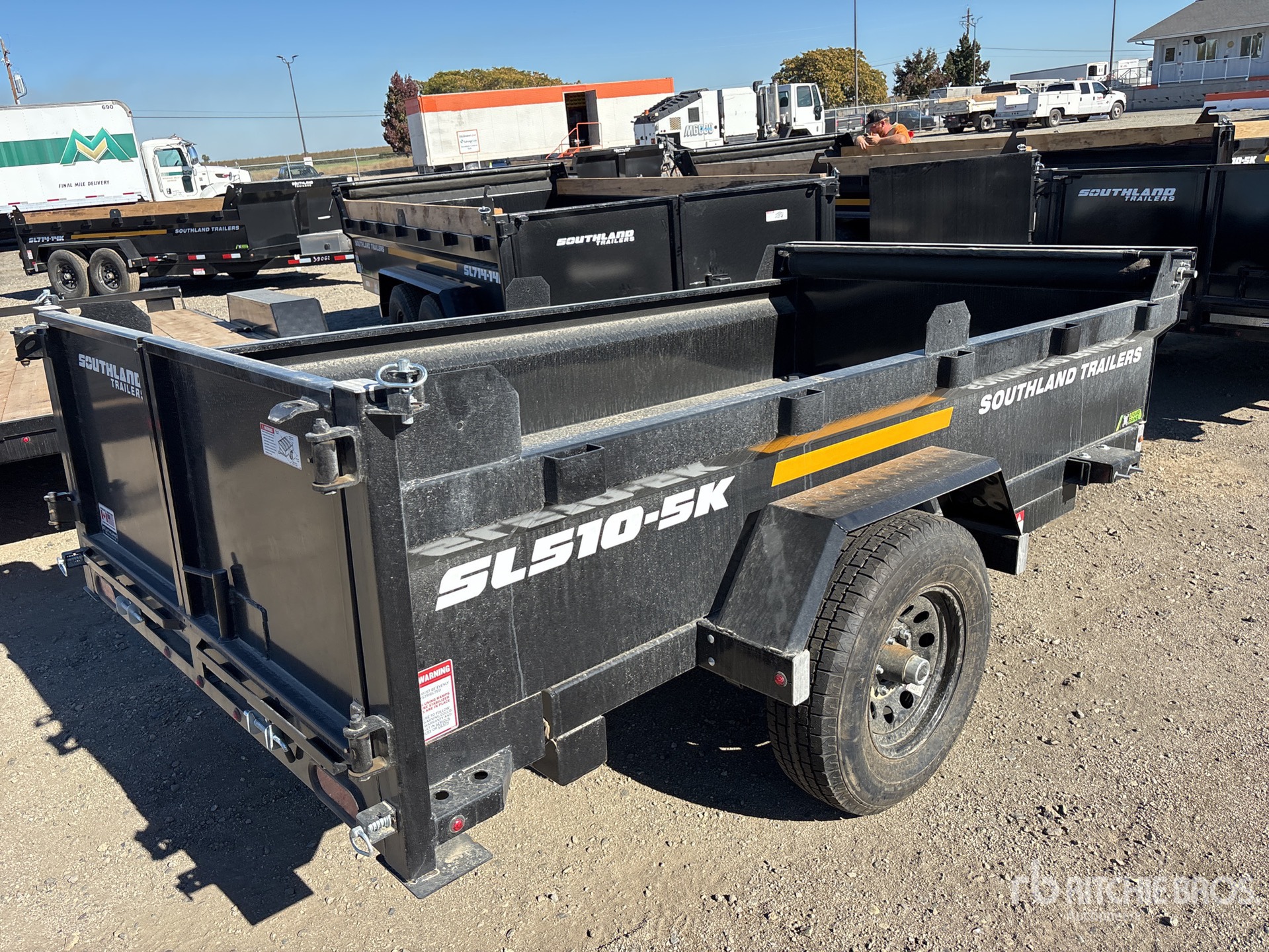 General Appearance with Bild, Ecke hinten rechts