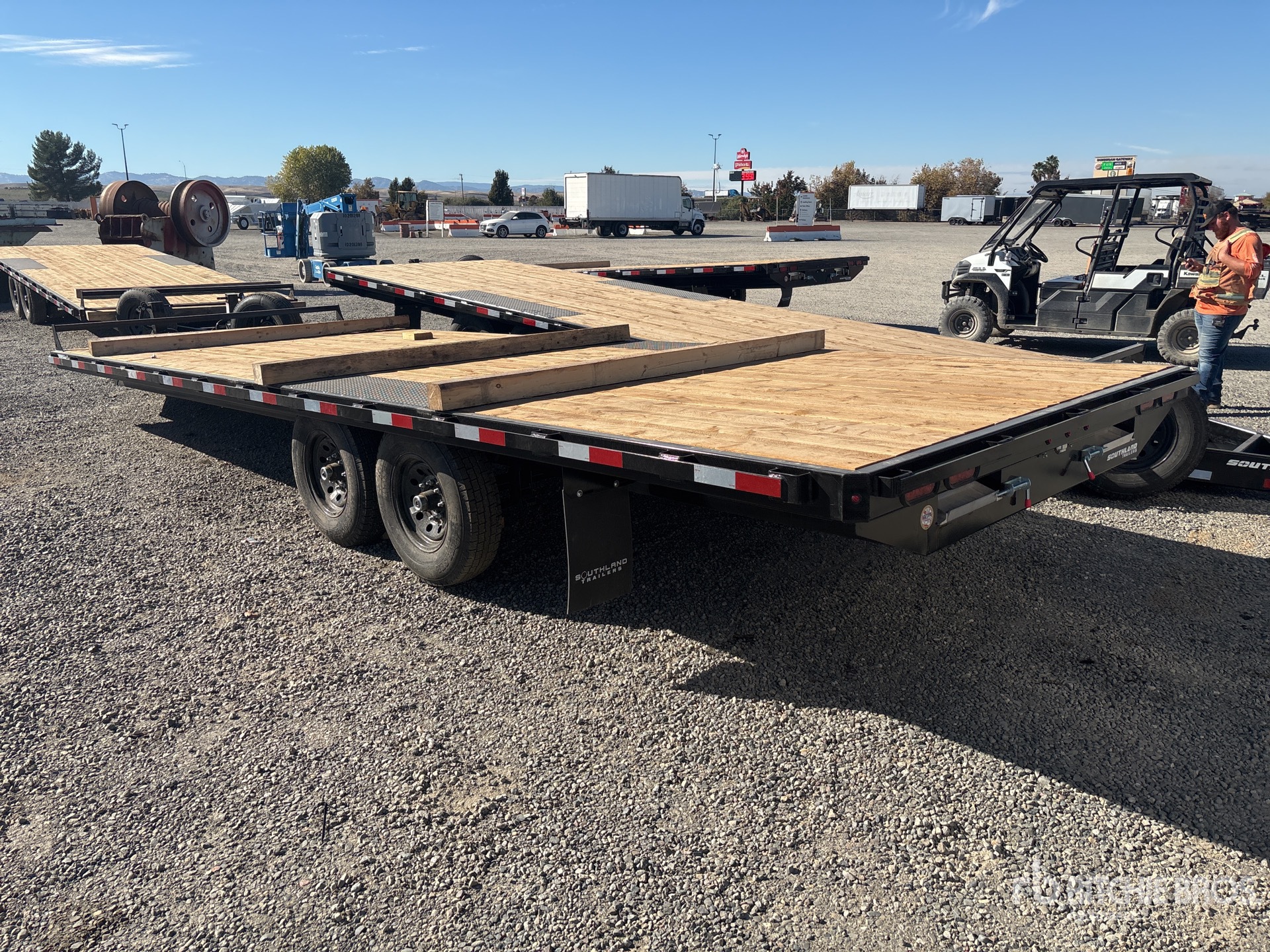 General Appearance with Imagen: esquina trasera izquierda