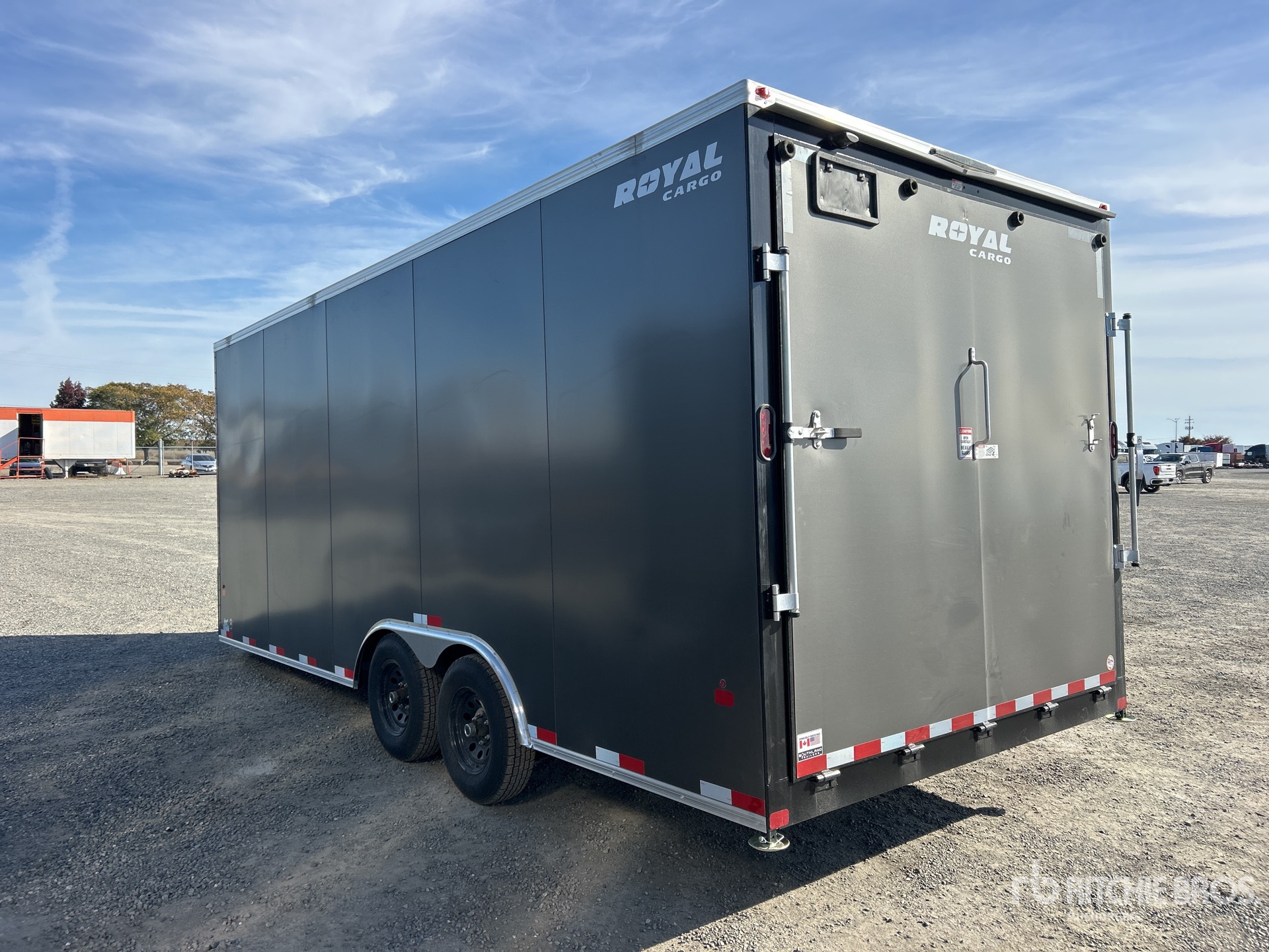 General Appearance with Bild, Ecke hinten links