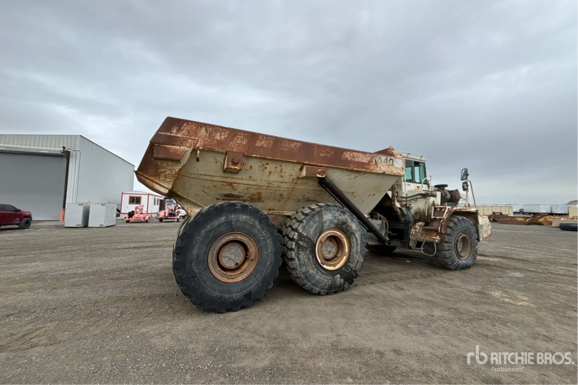 General Appearance with Bild, Ecke hinten rechts