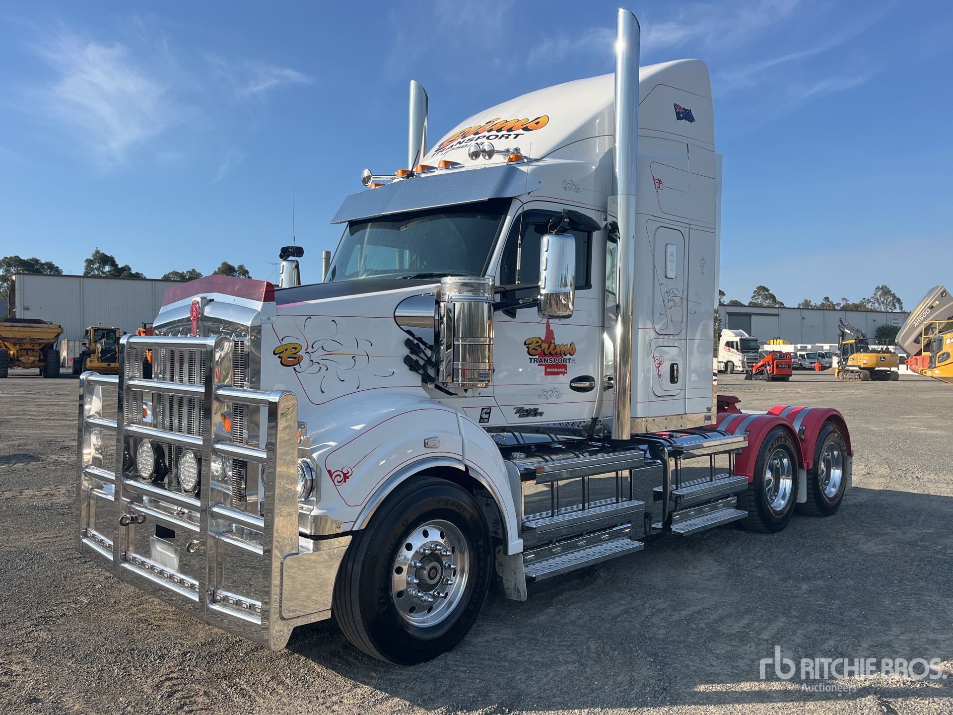 General Appearance with Picture, Right Front Corner