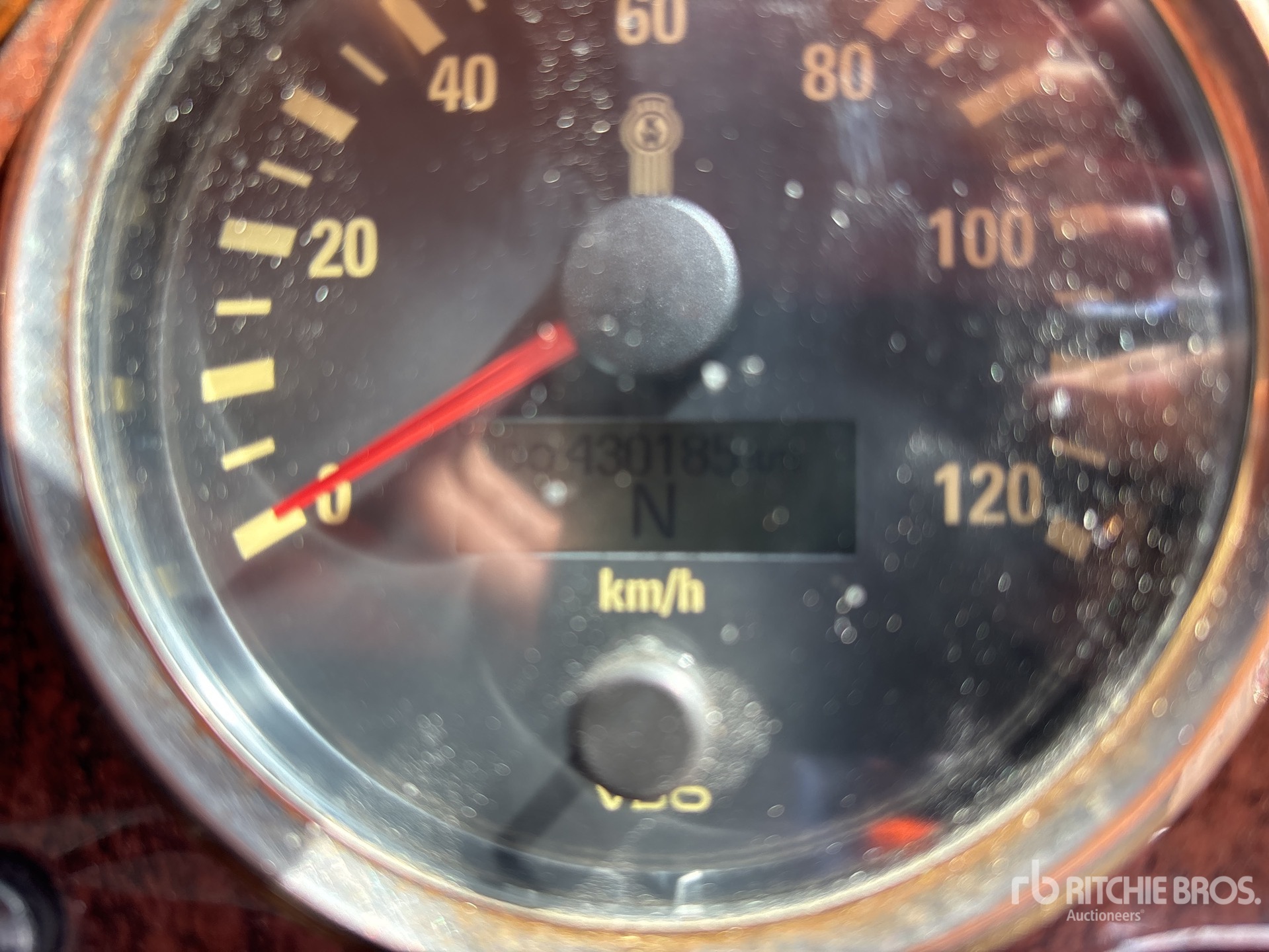 General Appearance with Hour Meter / Odometer