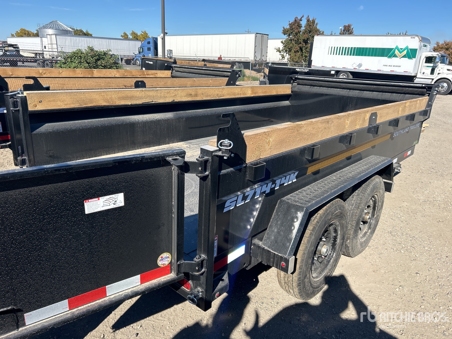 General Appearance with Imagen: esquina trasera derecha