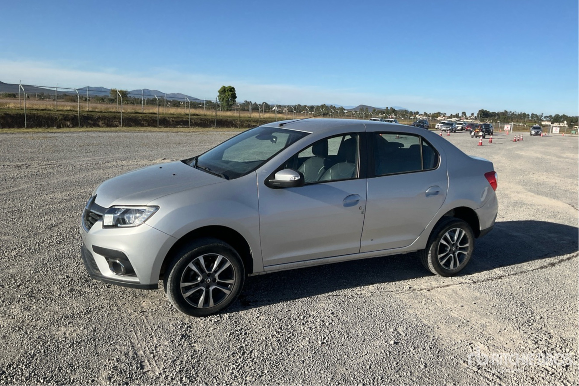 General Appearance with Picture, Left Front Corner
