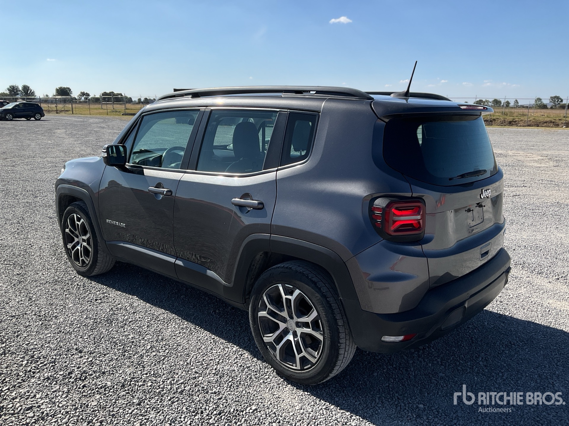 Aspect général with Image, coin arrière gauche