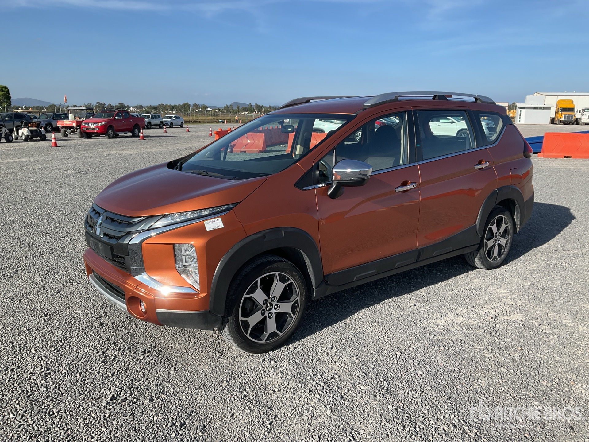 General Appearance with Featured Photo
