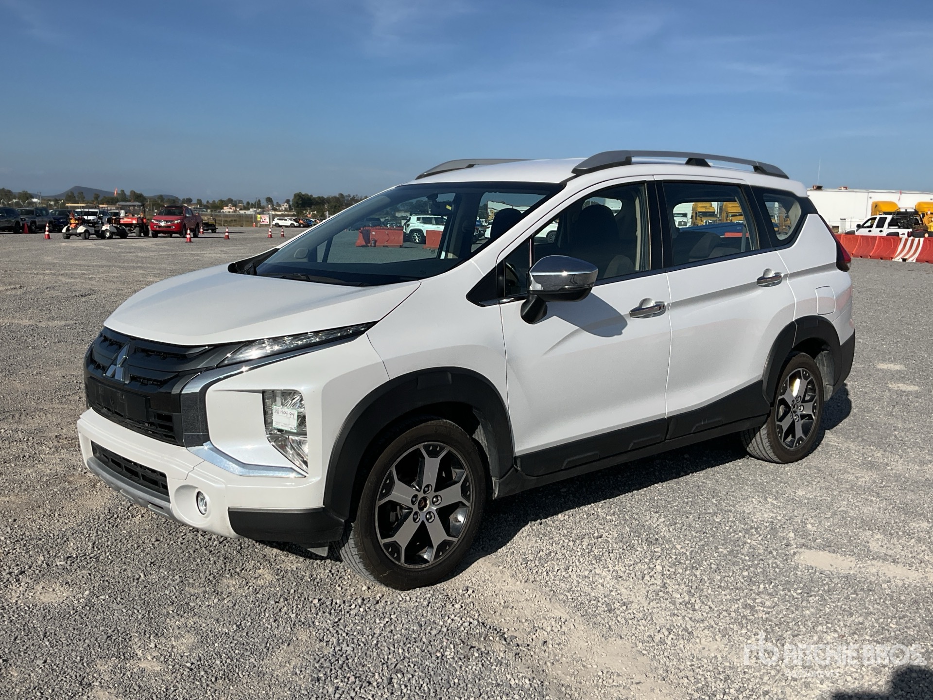 General Appearance with Featured Photo