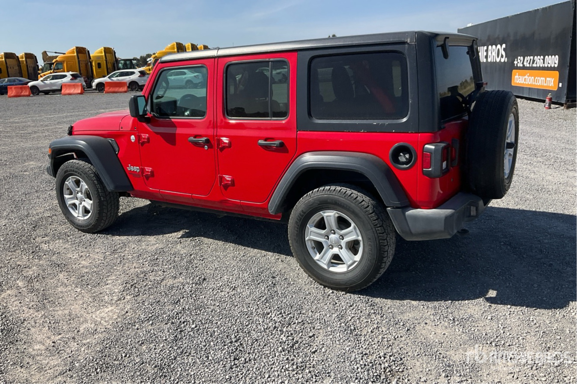 General Appearance with Picture, Left Rear Corner