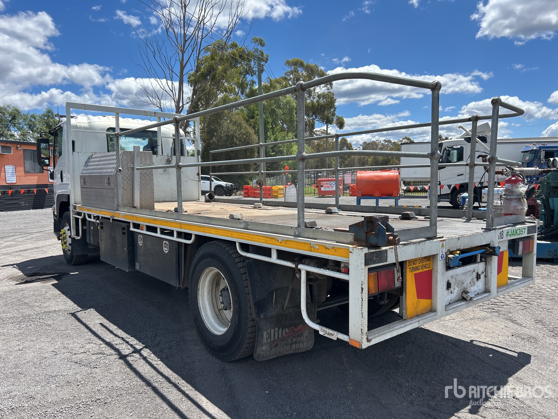 General Appearance with Picture, Right Rear Corner