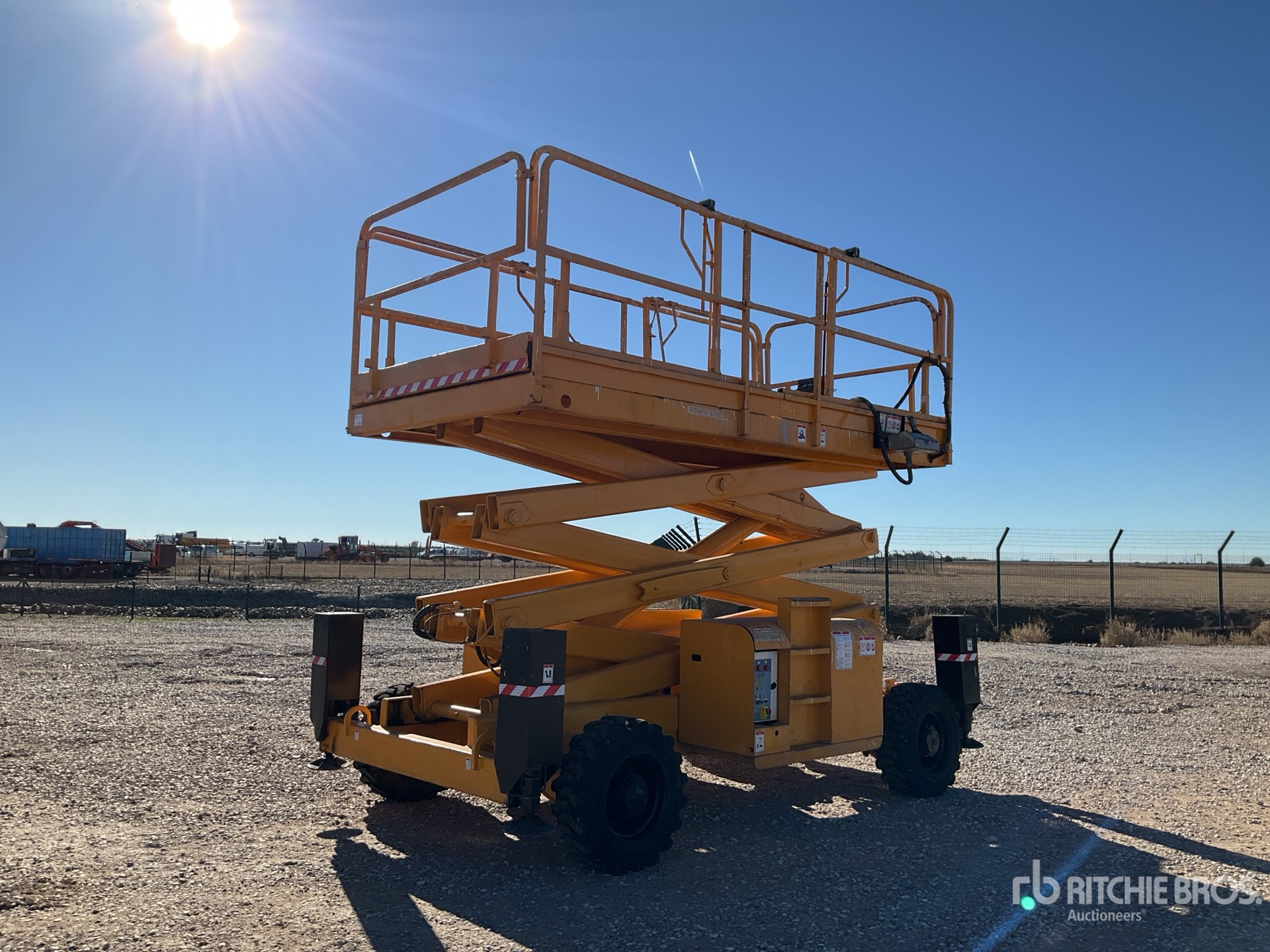 General Appearance with Featured Photo