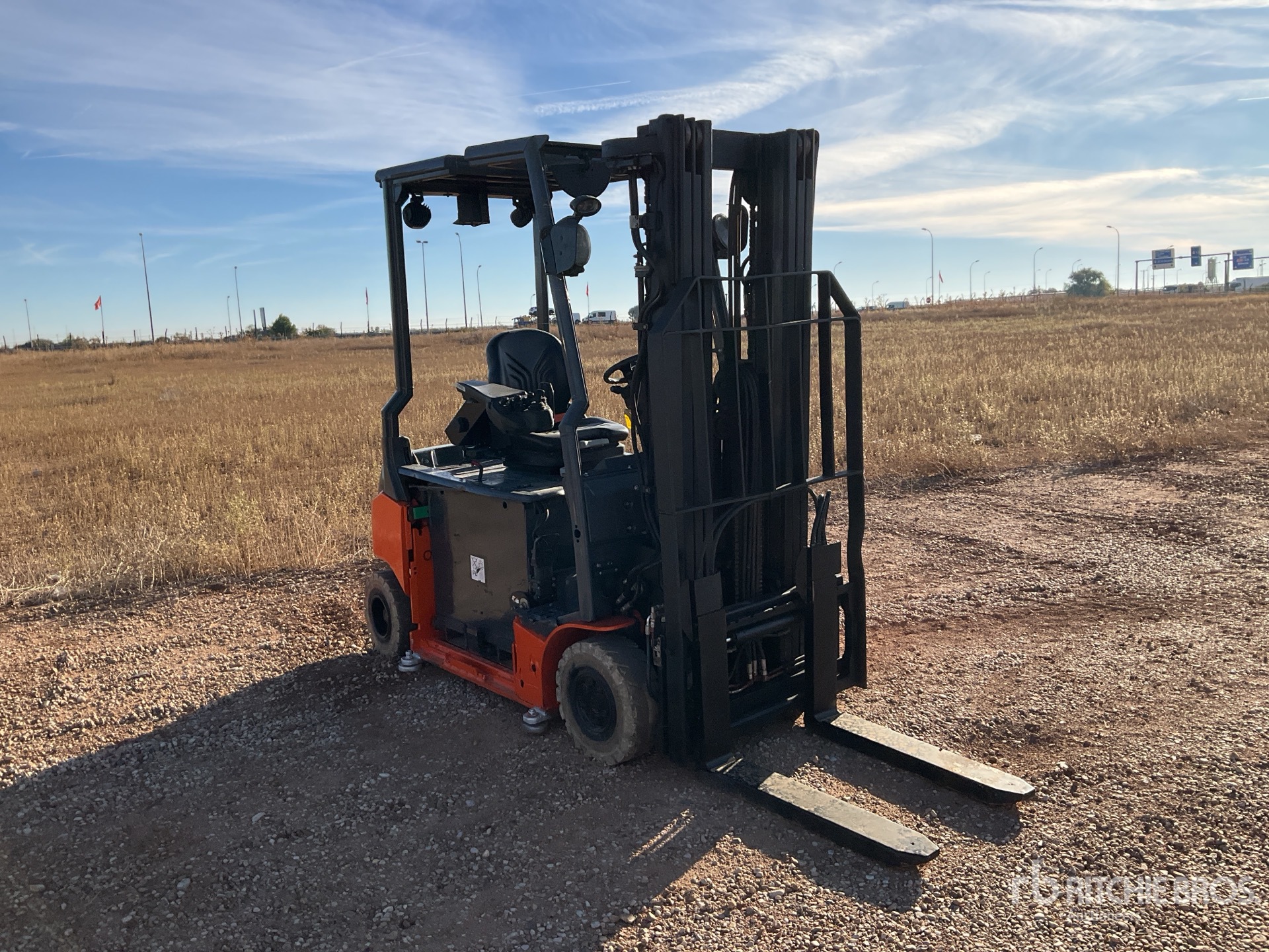 General Appearance with Imagen: esquina delantera derecha