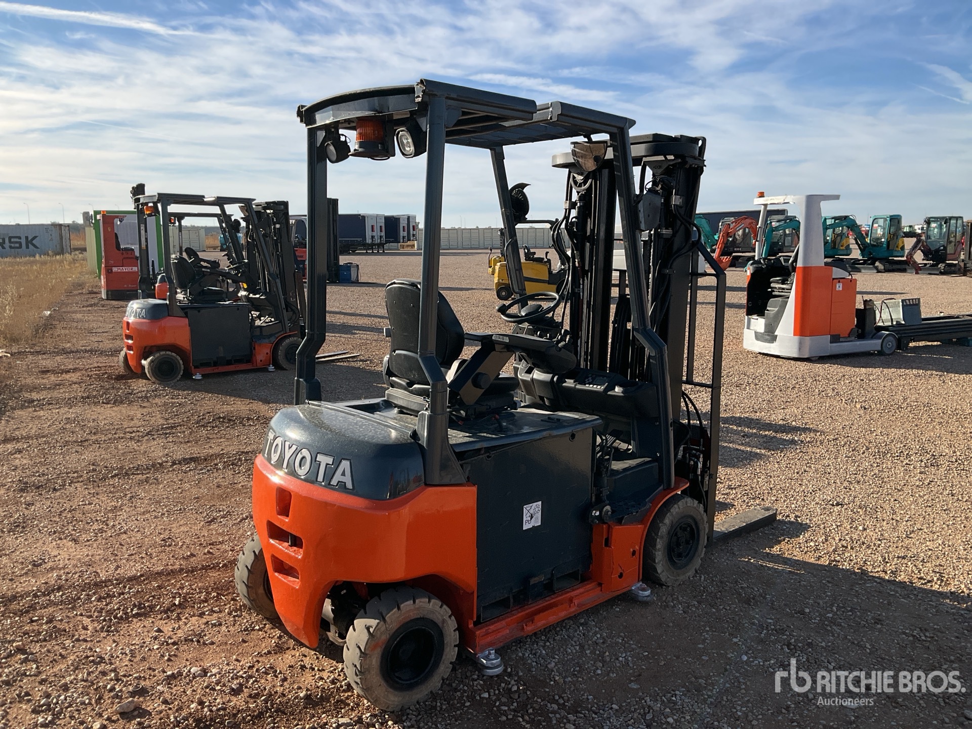 General Appearance with Imagen: esquina trasera derecha