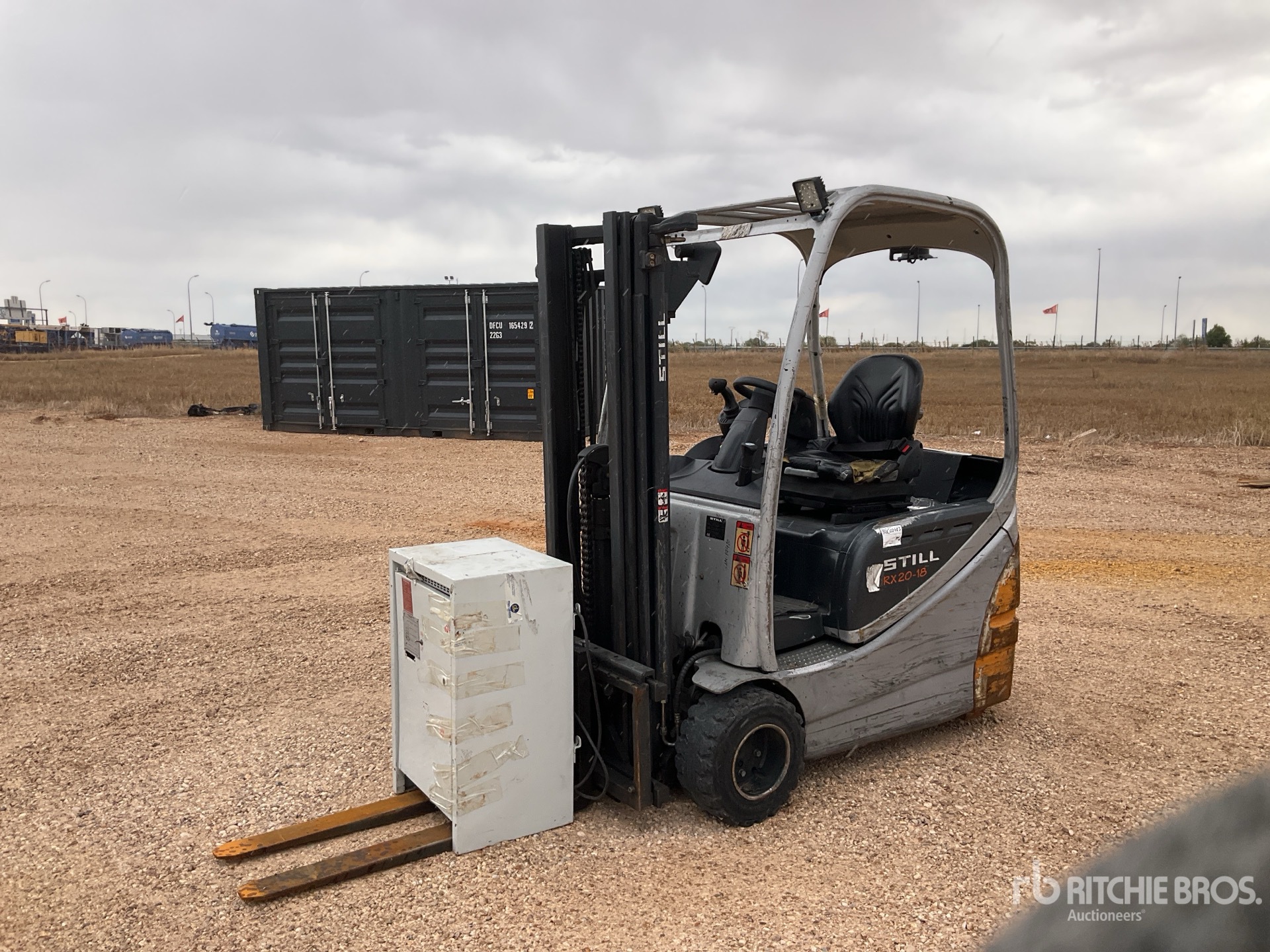 General Appearance with Picture, Left Front Corner