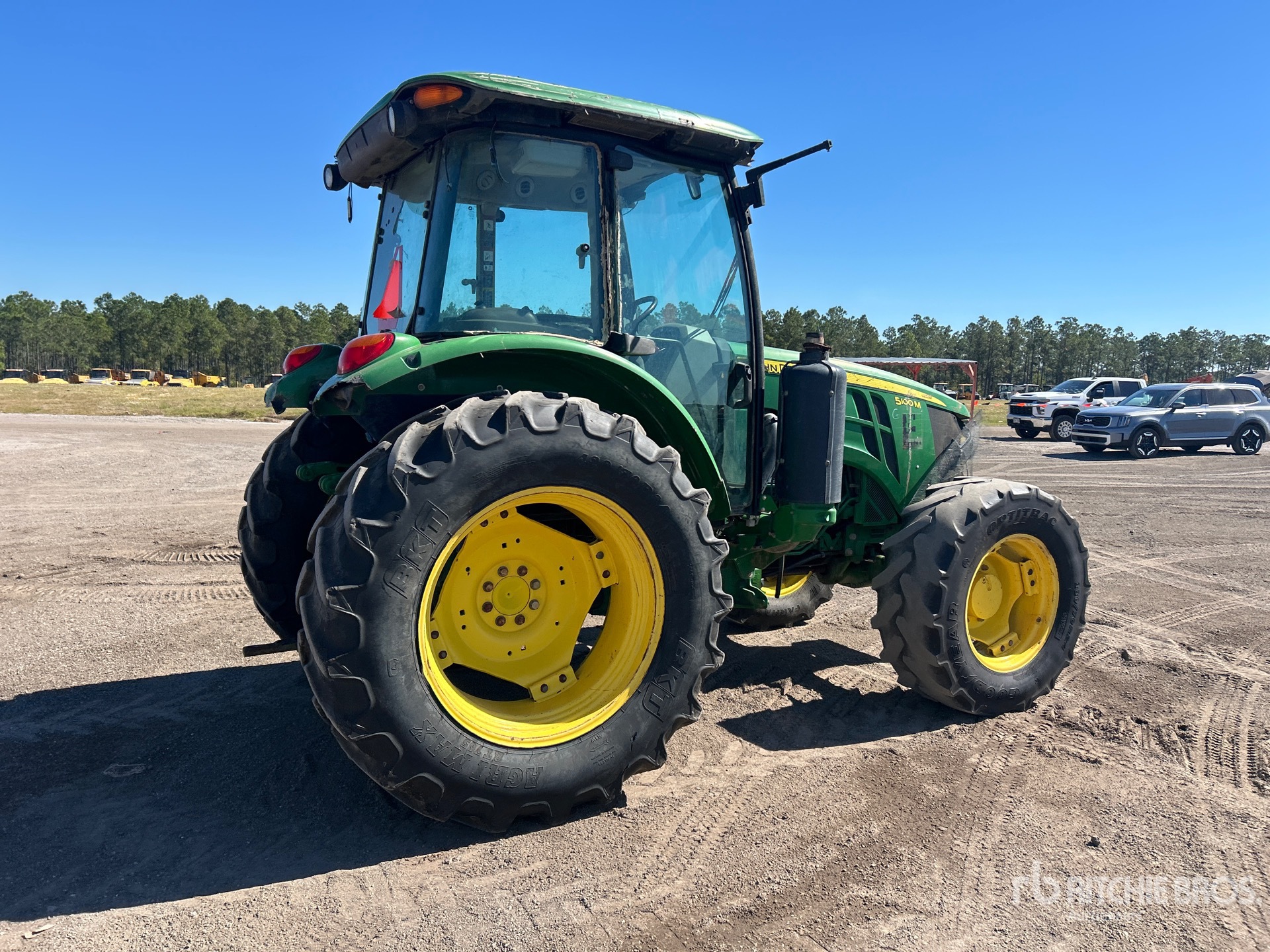 General Appearance with Imagen: esquina trasera derecha